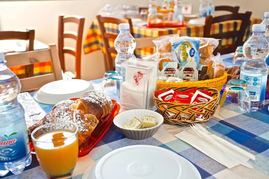 Il Veliero Blu B&B Lipari Centro Extérieur photo