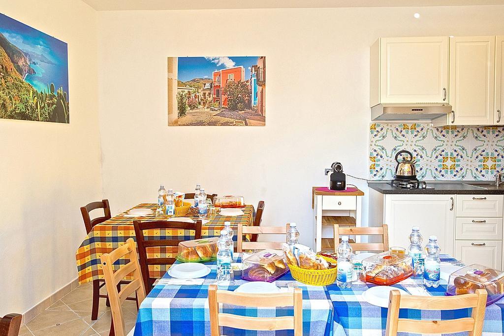 Il Veliero Blu B&B Lipari Centro Extérieur photo