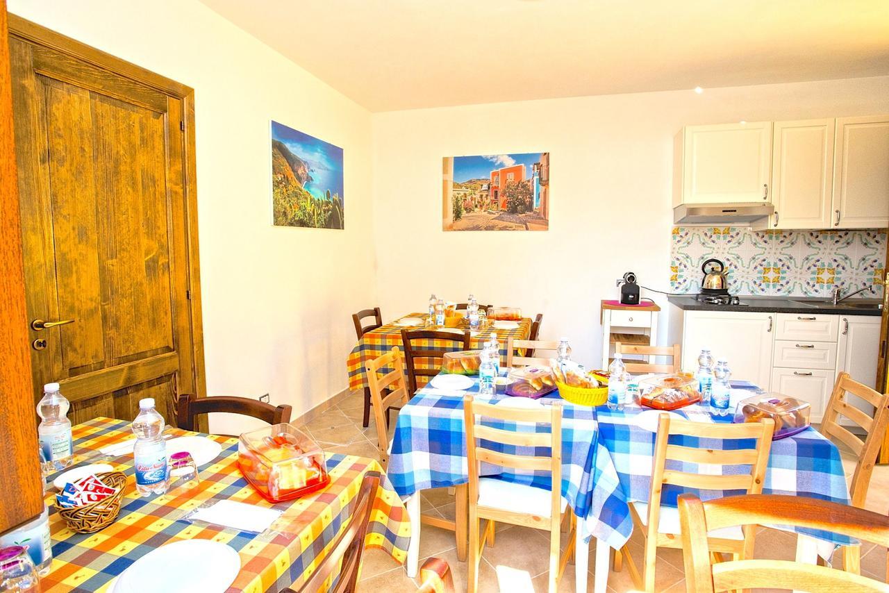 Il Veliero Blu B&B Lipari Centro Extérieur photo